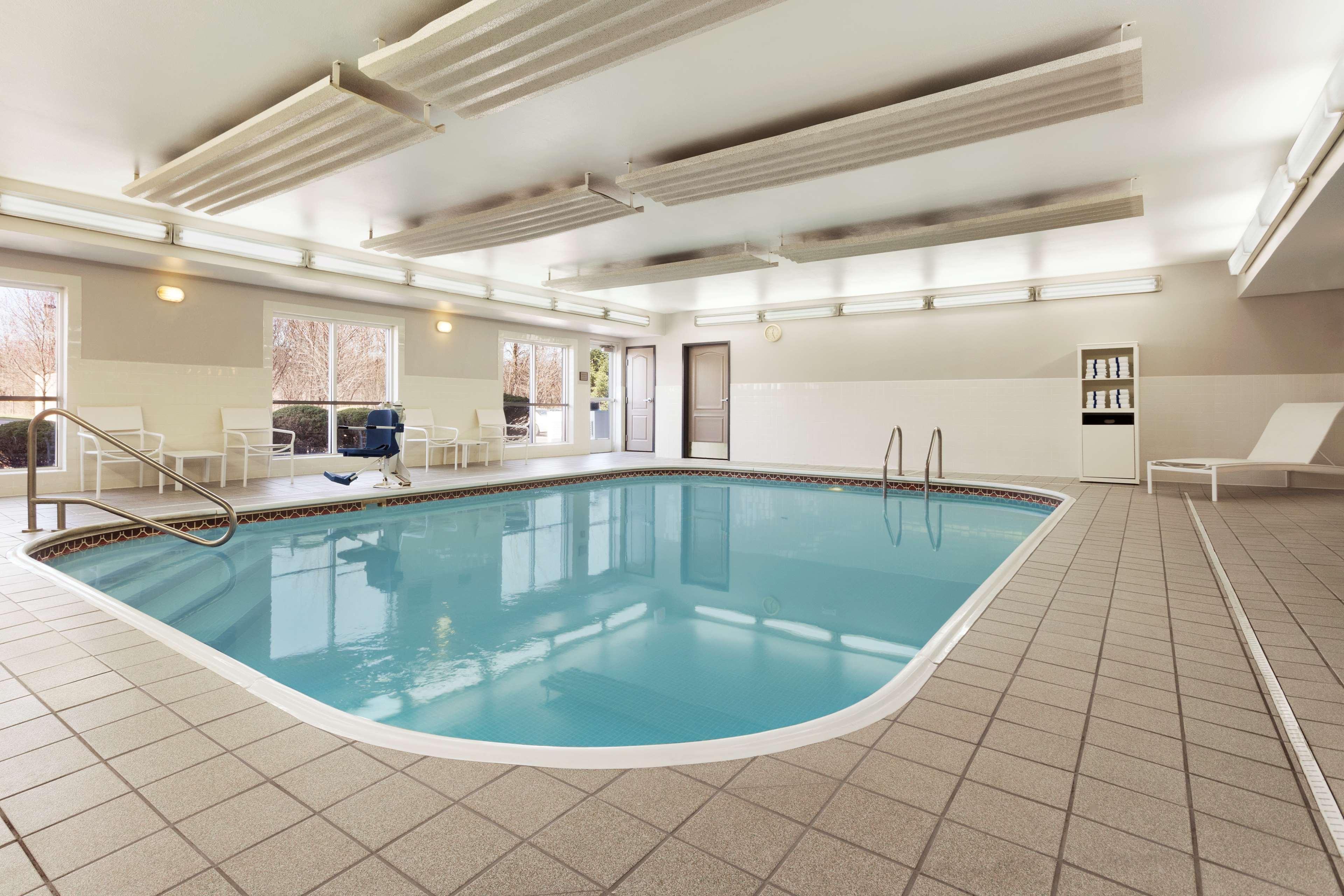 Country Inn & Suites By Radisson, Columbus Airport, Oh Экстерьер фото